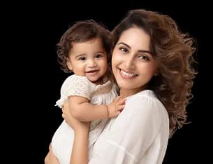  Shrinkhla Arya